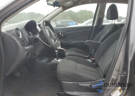 2016 Nissan Versa S z USA, uszkodzony, nr VIN 3N1CN7AP5GL876324